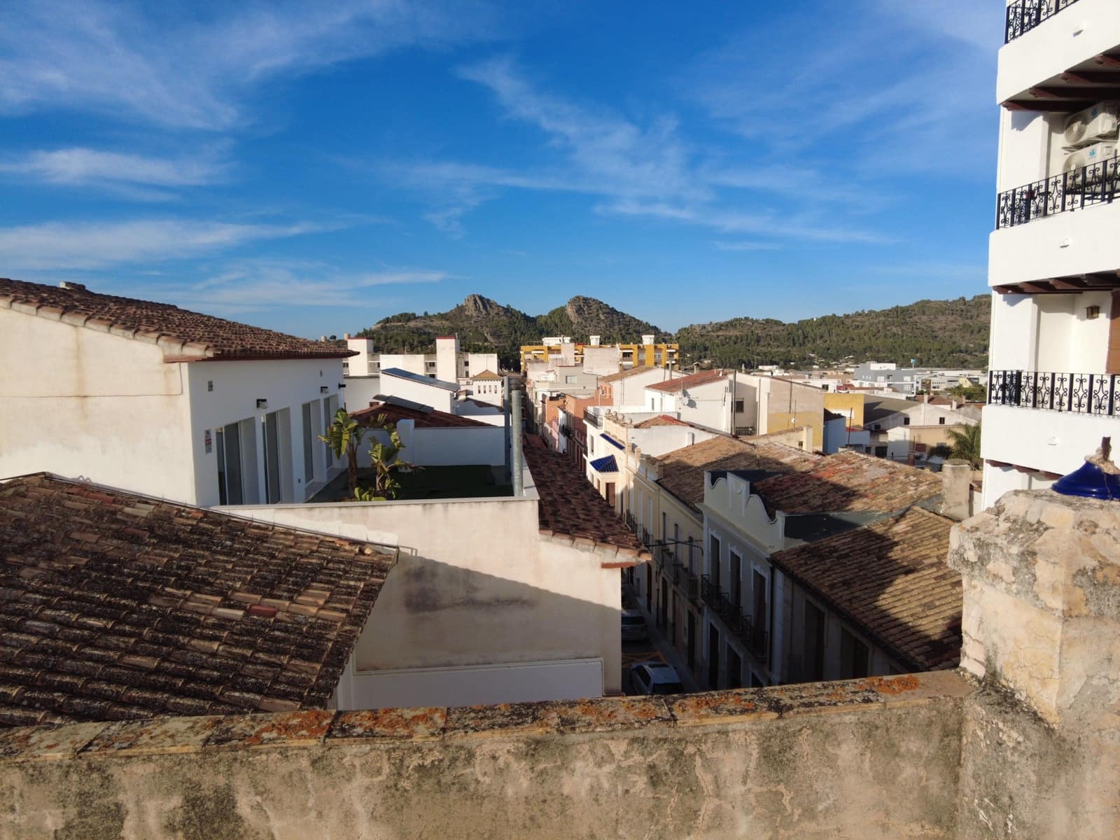 8 bedroom Townhouse for sale in Pedreguer - € 320,000 (Ref: 9937761)