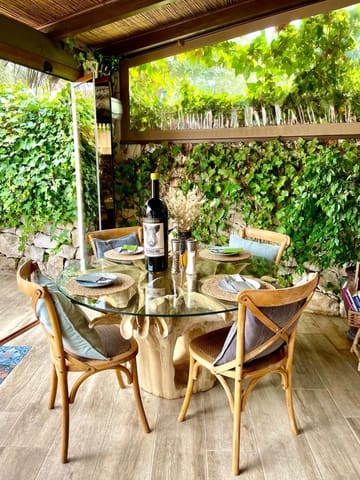 9 soveværelse Erhverv til salg i Moraira, Teulada-Moraira - € 2.300.000 (Ref: 9937767)