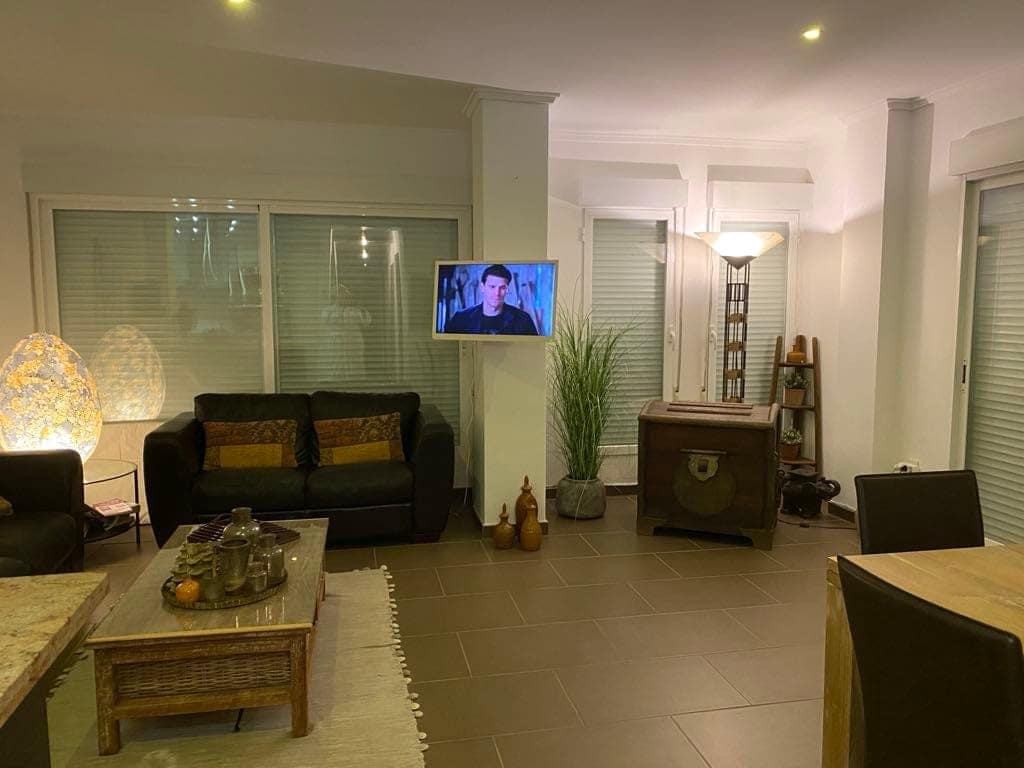 3 bedroom Apartment for rent in Javea / Xabia with pool - € 1,400 (Ref: 9939041)