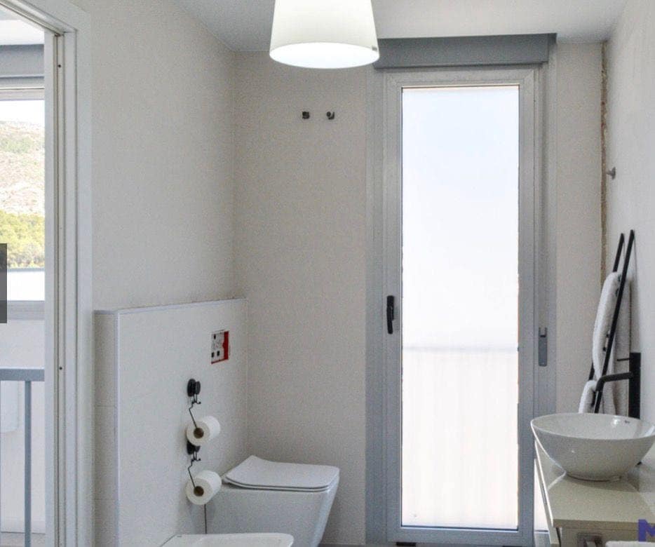 3 camera da letto Villa da affittare in Jalon / Xalo con piscina garage - 1.850 € (Rif: 9944731)