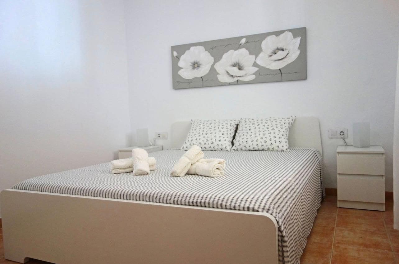 3 camera da letto Villa da affittare in Jalon / Xalo con piscina garage - 1.850 € (Rif: 9944731)