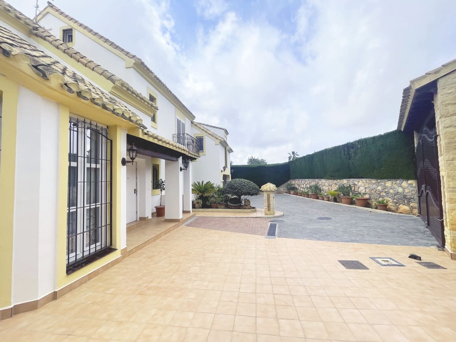 5 Zimmer Villa zu verkaufen in La Manga Club mit Pool Garage - 999.900 € (Ref: 9215477)