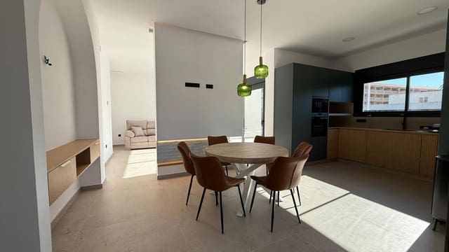 3 soverom Villa til salgs i La Manga del Mar Menor med svømmebasseng garasje - € 950 000 (Ref: 9216102)