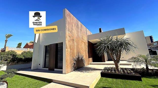 3 soverom Villa til salgs i La Manga del Mar Menor med svømmebasseng garasje - € 950 000 (Ref: 9216102)