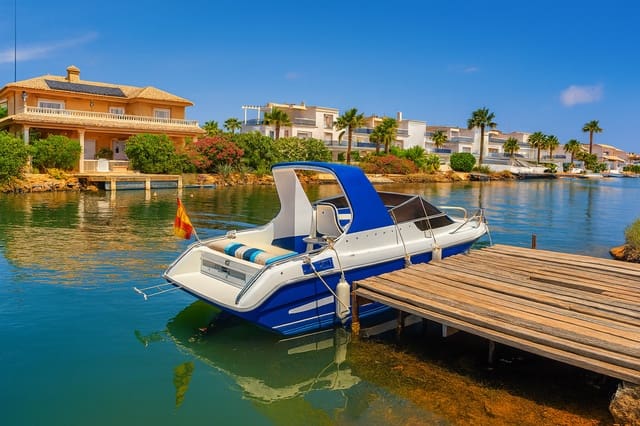 5 soverom Villa til salgs i La Manga del Mar Menor med svømmebasseng garasje - € 675 000 (Ref: 9227187)