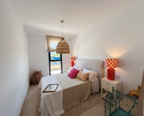 2 sypialnia Apartament przy plaży na sprzedaż w Islas Menores, Kartagena z basenem - 305 000 € (Ref: 9244307)