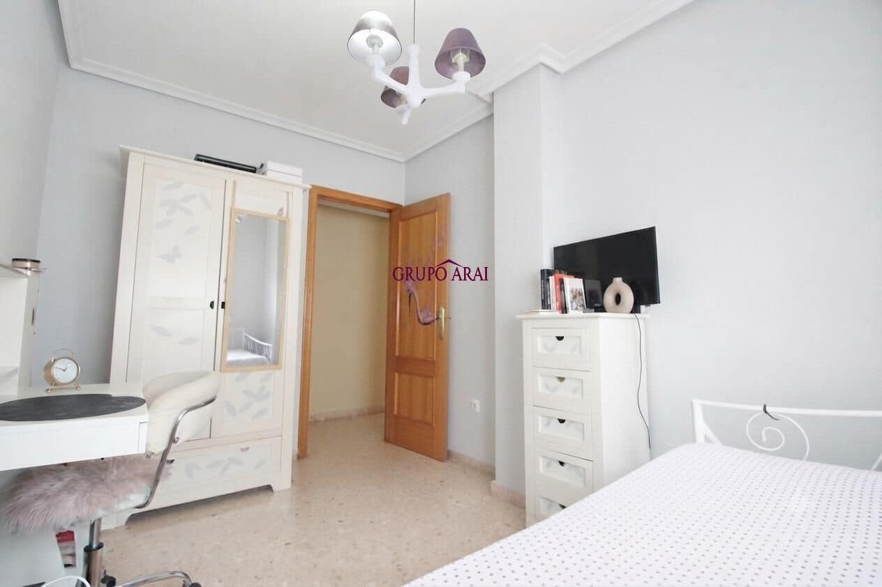 3 Zimmer Wohnung zu verkaufen in San Vicente / Sant Vicent del Raspeig mit Garage - 245.000 € (Ref: 10005752)
