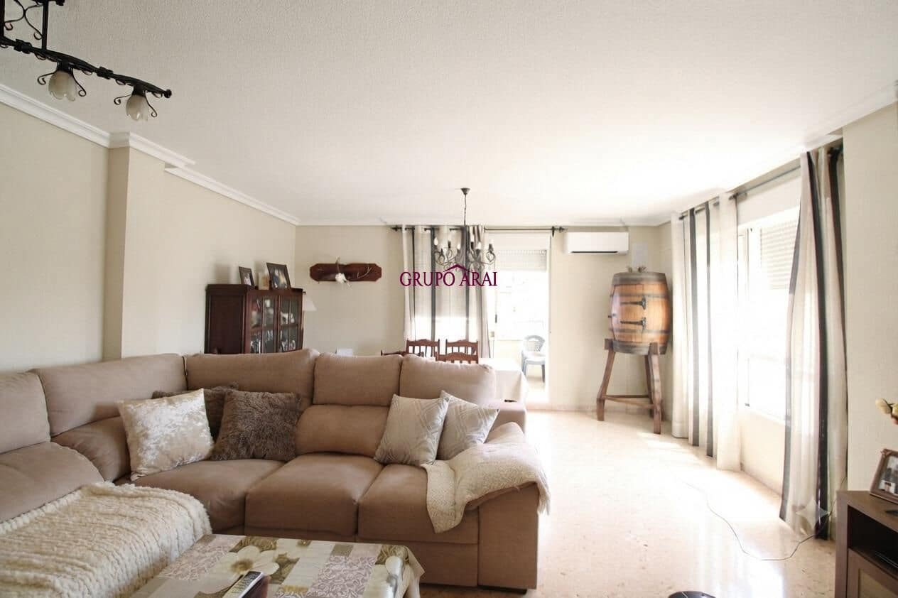 3 Zimmer Wohnung zu verkaufen in San Vicente / Sant Vicent del Raspeig mit Garage - 245.000 € (Ref: 10005752)