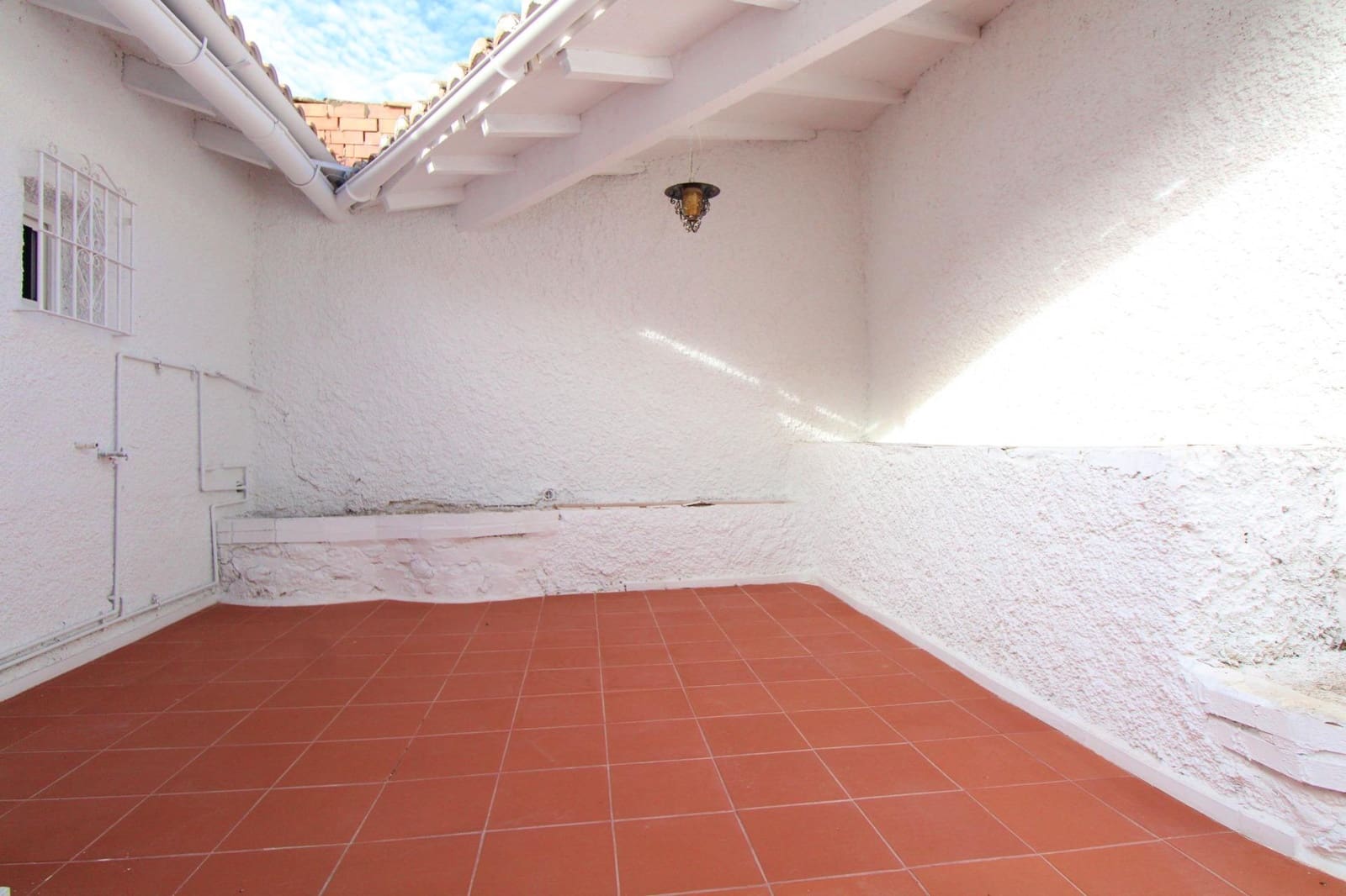 3 bedroom Villa for sale in Aguas de Busot / Aigues - € 299,000 (Ref: 10011585)