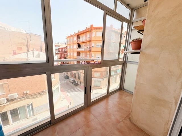 3 camera da letto Appartamento in vendita in Carolinas Bajas, Alicante città - 200.000 € (Rif: 10032200)