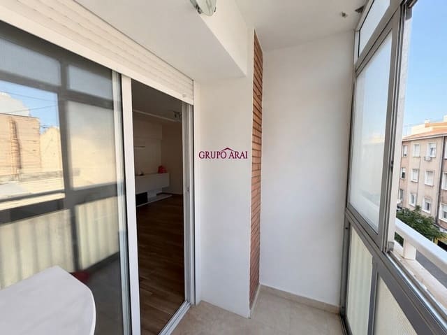 3 camera da letto Appartamento in vendita in Carolinas Bajas, Alicante città - 200.000 € (Rif: 10032200)