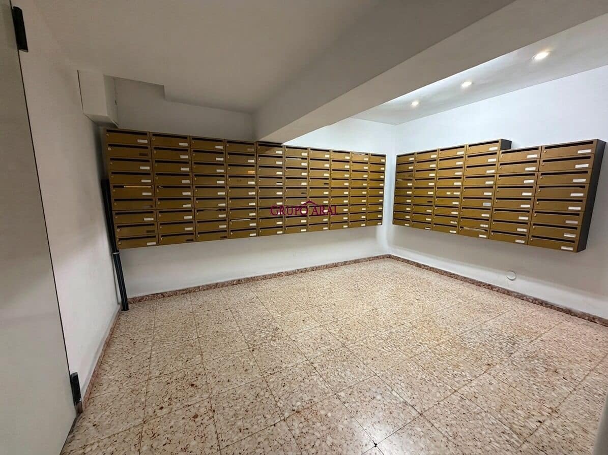 3 camera da letto Appartamento in vendita in Alicante citta - 200.000 € (Rif: 10032200)