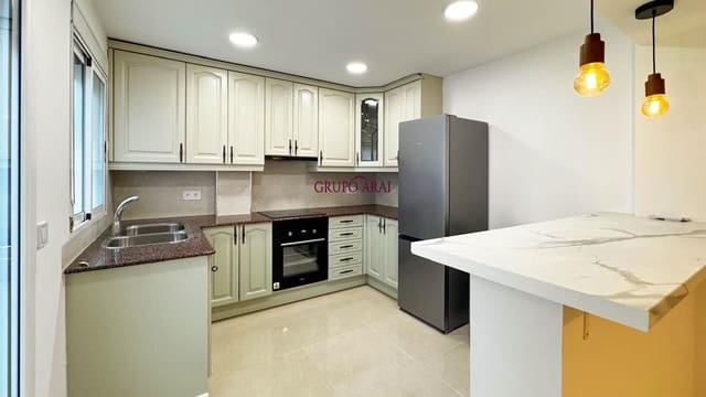 Piso de 2 habitaciones en Alicante / Alacant ciudad en venta - 195.000 € (Ref: 10033666)