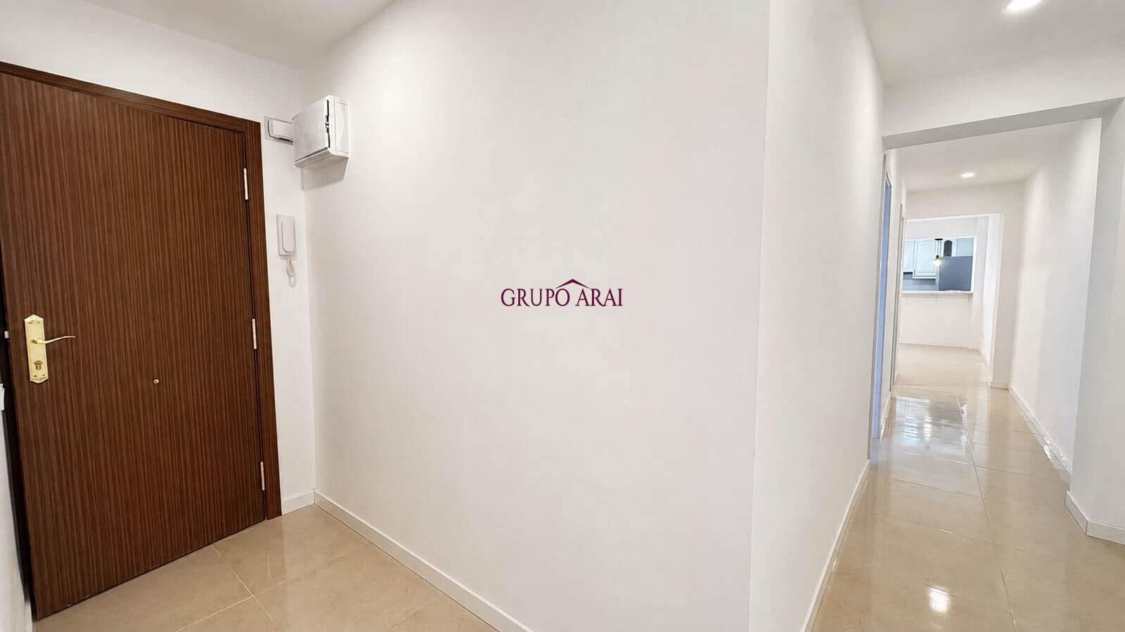 Piso de 2 habitaciones en Alicante / Alacant ciudad en venta - 195.000 € (Ref: 10033666)