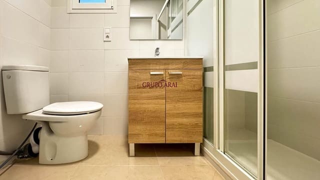 Piso de 2 habitaciones en Alicante / Alacant ciudad en venta - 195.000 € (Ref: 10033666)