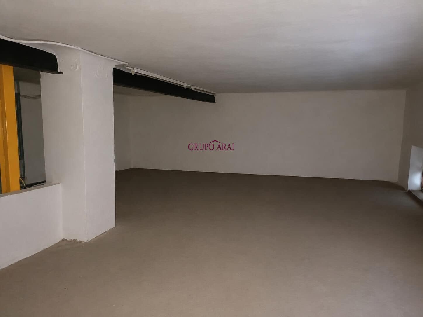 Comercial para venda em Alicante cidade - 145 000 € (Ref: 10041264)