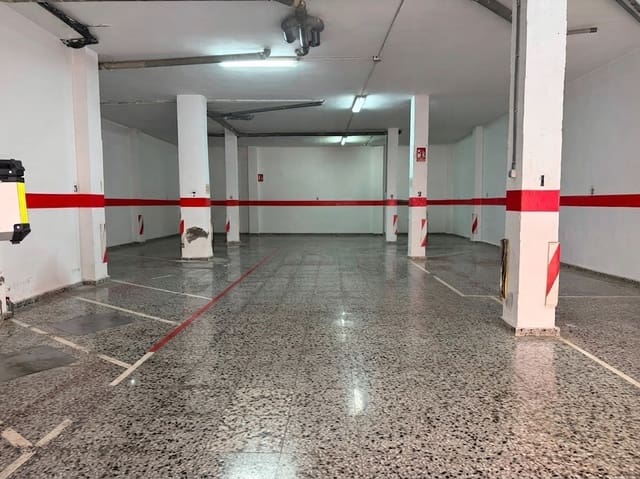 Commercieel te koop in Carolinas Bajas, Alicante stad - € 180.000 (Ref: 10044991)