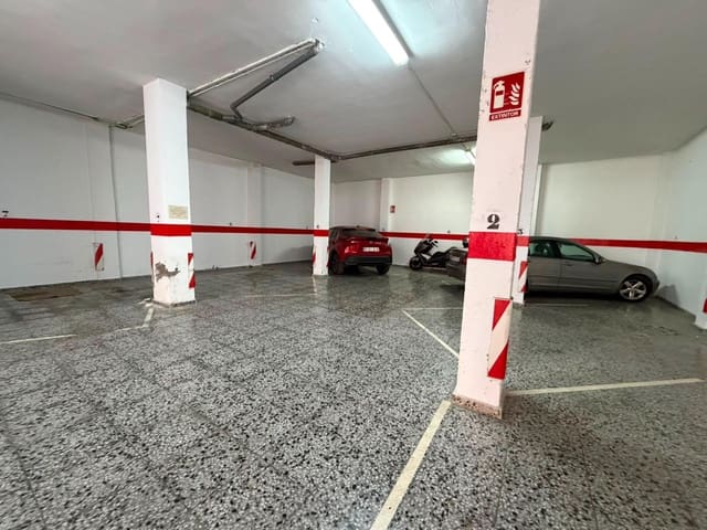 Commercieel te koop in Carolinas Bajas, Alicante stad - € 180.000 (Ref: 10044991)