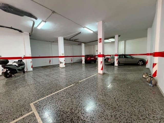 Commercieel te koop in Carolinas Bajas, Alicante stad - € 180.000 (Ref: 10044991)