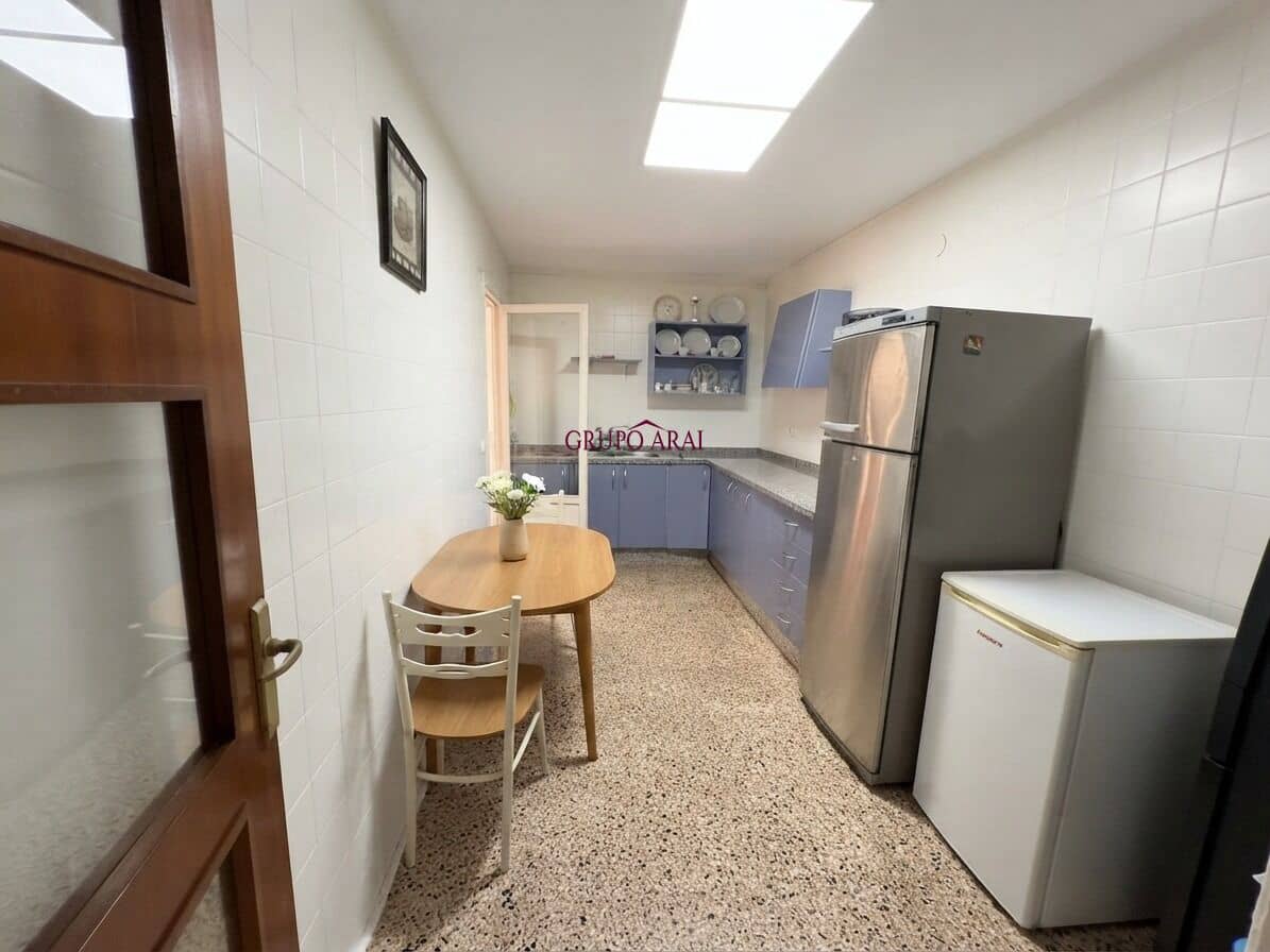 3 sovrum Lägenhet till salu i Alicante stad - 189 000 € (Ref: 10049517)