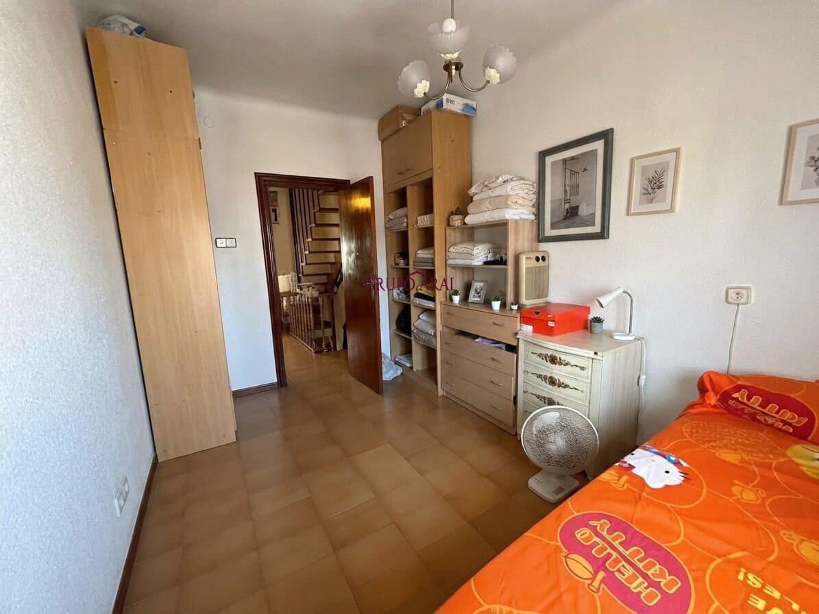 3 quarto Apartamento para venda em Alicante cidade - 115 000 € (Ref: 10064836)
