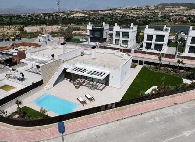 Chalet de 3 habitaciones en Muchamiel / Mutxamel en venta con piscina - 625.000 € (Ref: 10078260)