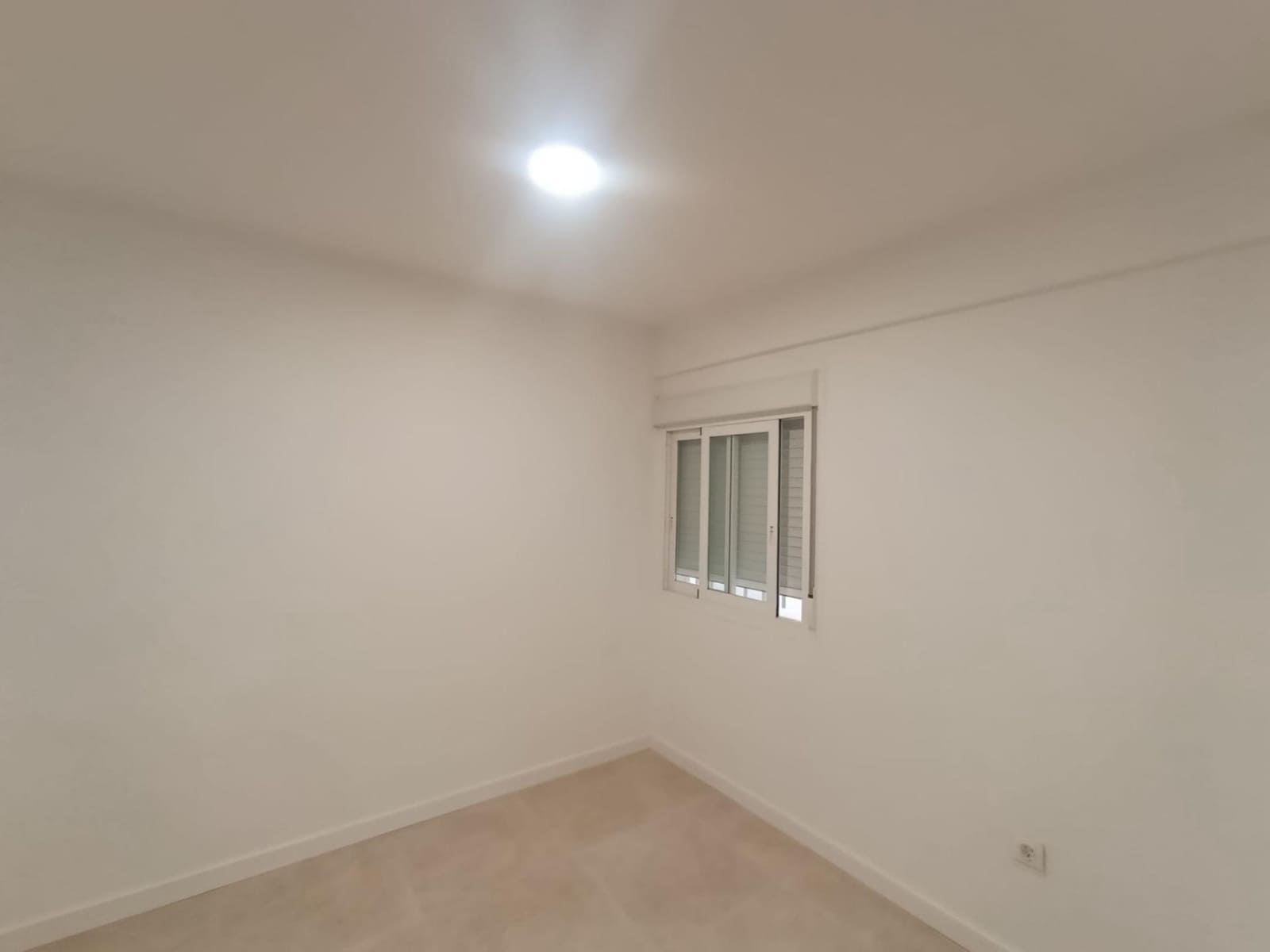 5 sypialnia Biuro na sprzedaż w Miasto Alicante / Alacant - 310 000 € (Ref: 10078264)