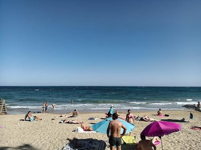 1 slaapkamer Commercieel te koop in Torrevieja - € 2.000.000 (Ref: 10109869)
