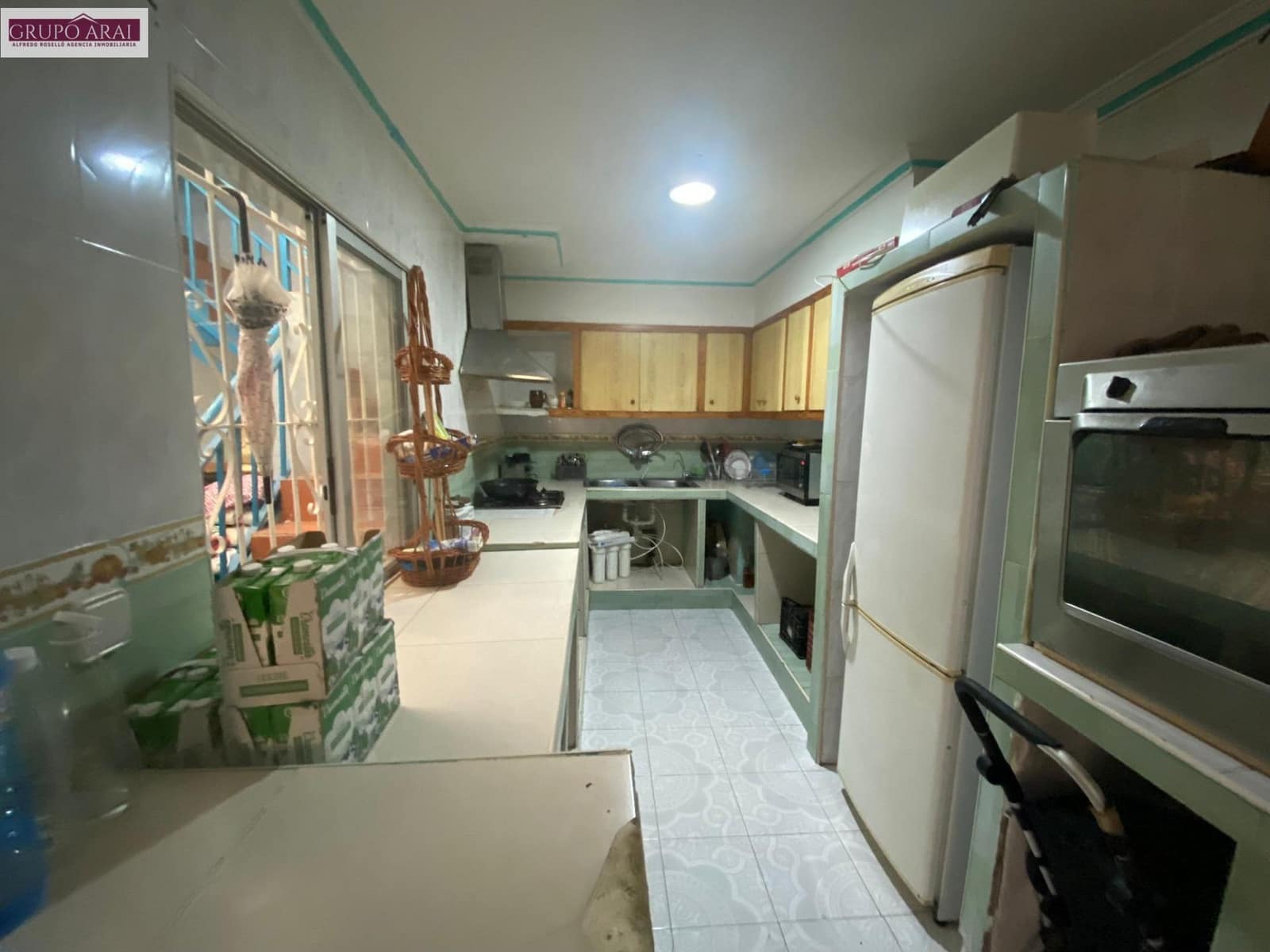 3 bedroom Townhouse for sale in Alicante / Alacant city - € 195,000 (Ref: 8419821)