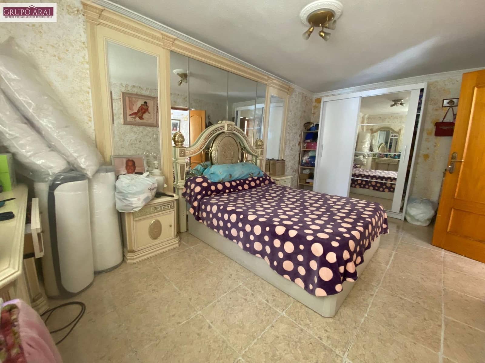 3 bedroom Townhouse for sale in Alicante / Alacant city - € 195,000 (Ref: 8419821)