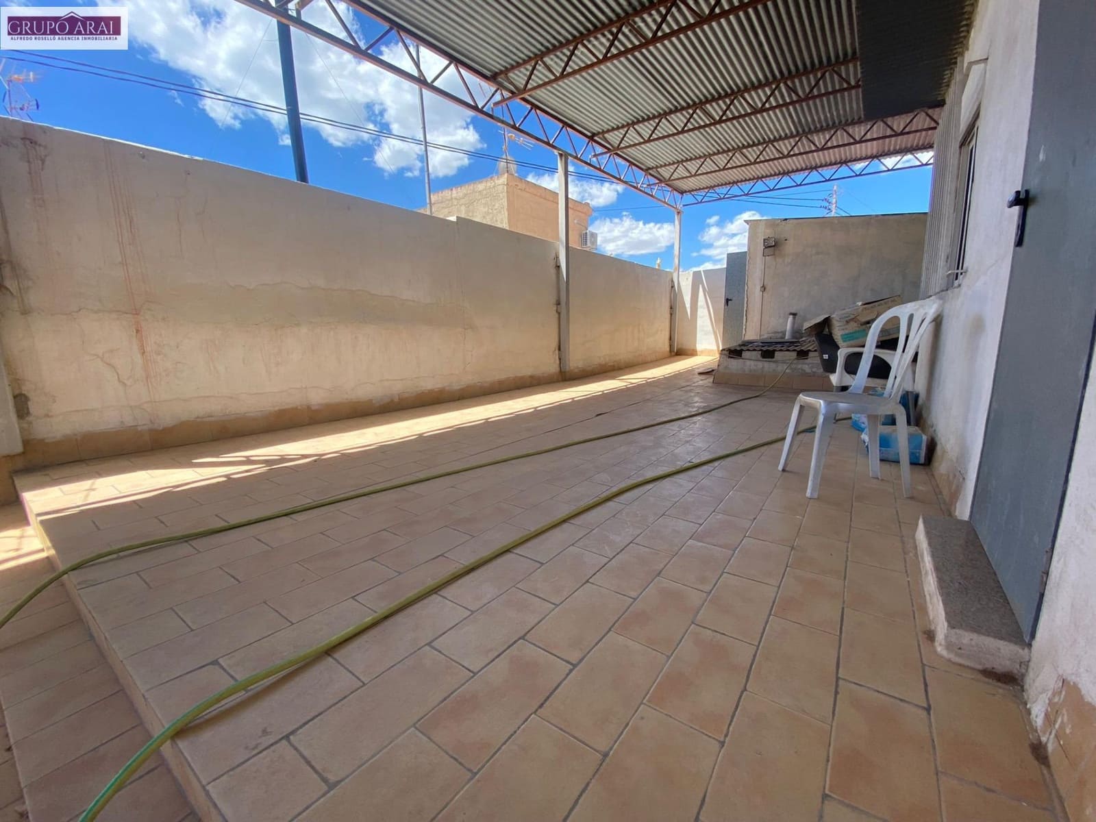 3 bedroom Townhouse for sale in Alicante / Alacant city - € 195,000 (Ref: 8419821)