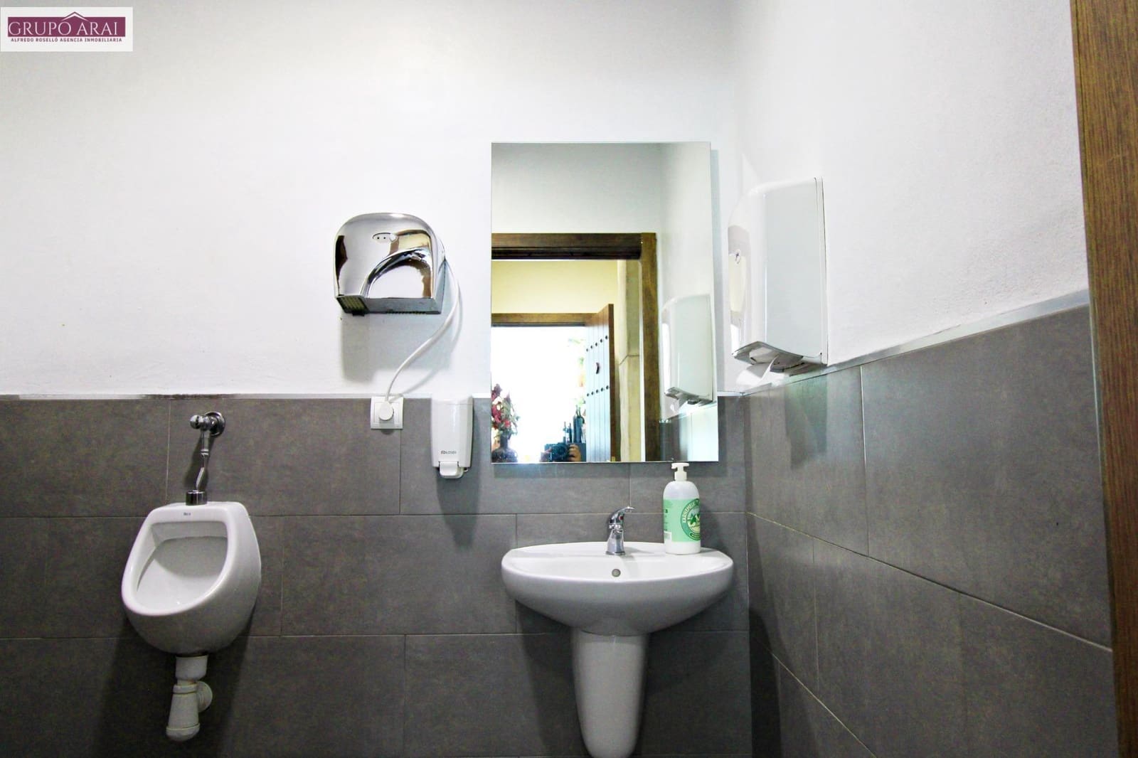 Virksomhed til leje i San Vicente / Sant Vicent del Raspeig - € 2.400 (Ref: 8554177)