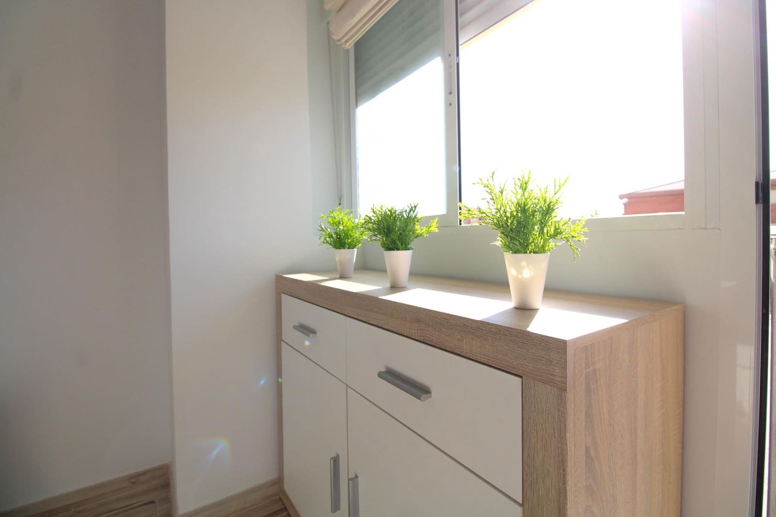 1 quarto Apartamento para arrendar em Alicante cidade - 870 € (Ref: 8556787)