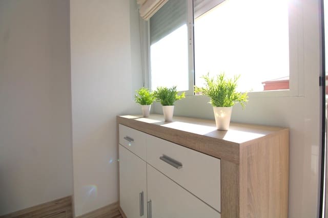 1 quarto Apartamento para arrendar em Los Ángeles, Alicante cidade - 870 € (Ref: 8556787)
