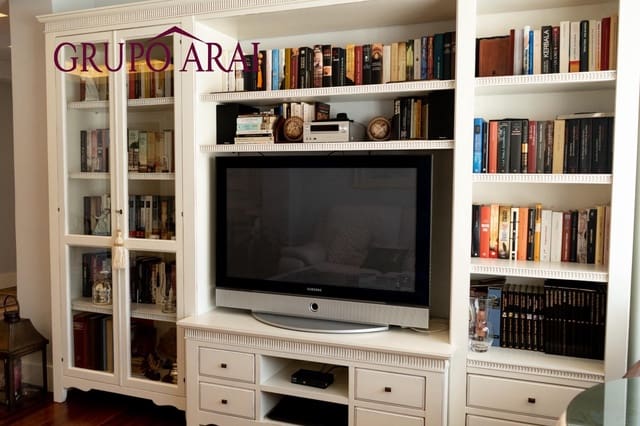 2 soveværelse Lejlighed til salg i Barrio del Centro, Alicante by - € 413.000 (Ref: 8624387)