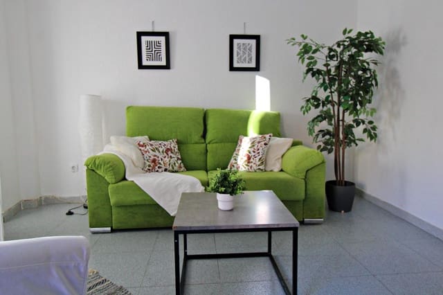 3 quarto Apartamento para arrendar em Carolinas Bajas, Alicante cidade - 900 € (Ref: 8789539)