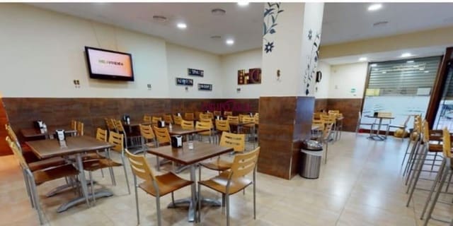 Firma/Unternehmen zu vermieten in Muchamiel / Mutxamel - 2.000 € (Ref: 8817779)