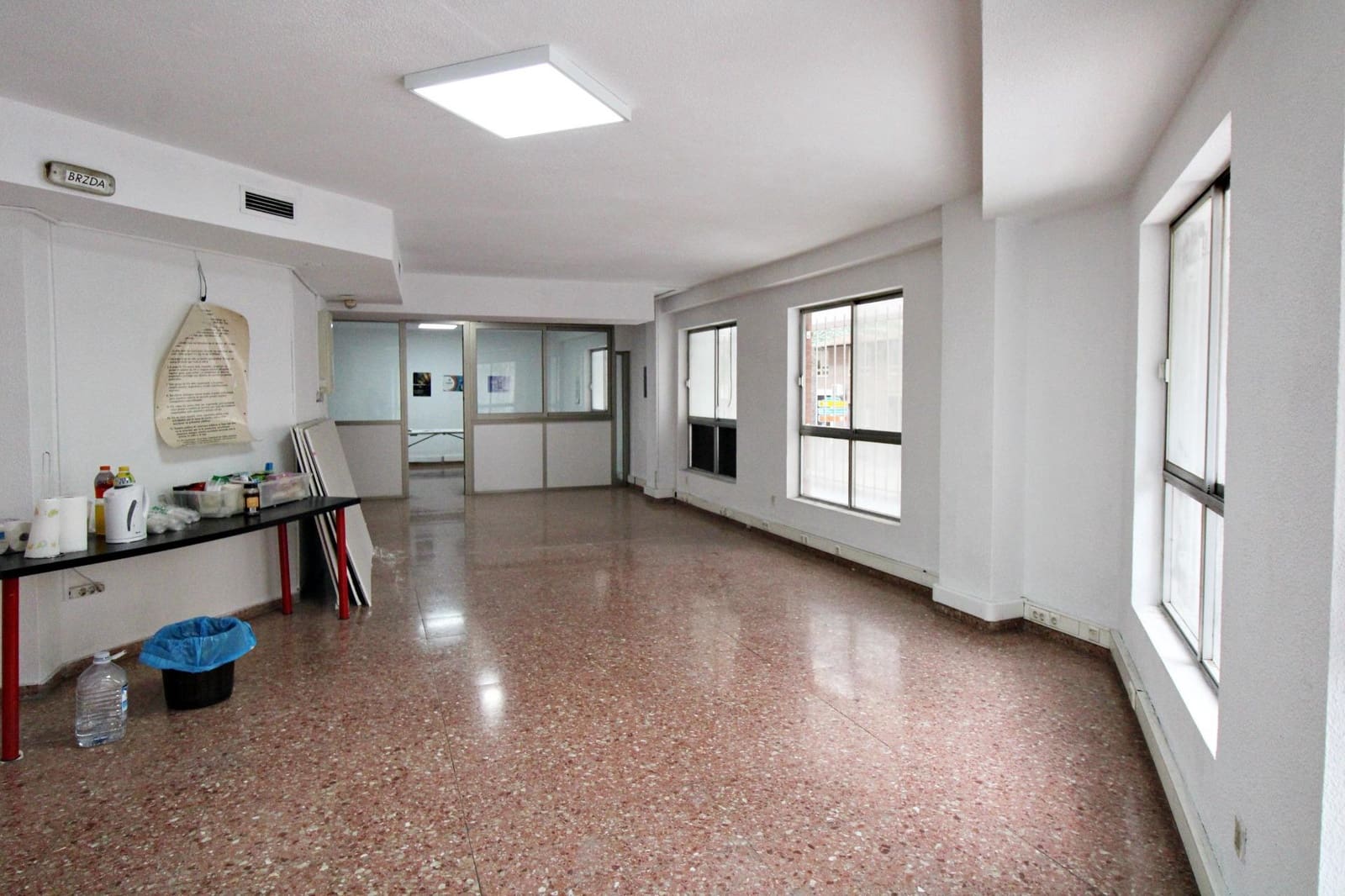 Kontor til salg i Alicante by - € 339.000 (Ref: 8885994)