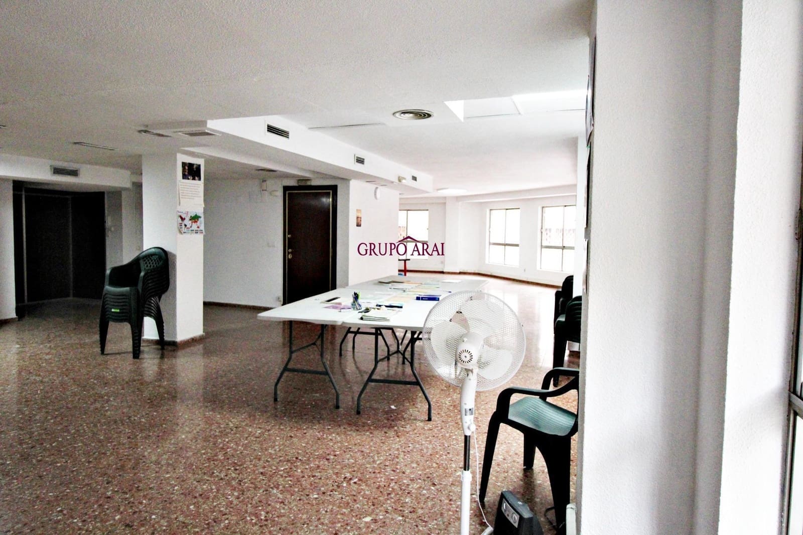 Kontor til salg i Alicante by - € 339.000 (Ref: 8885994)