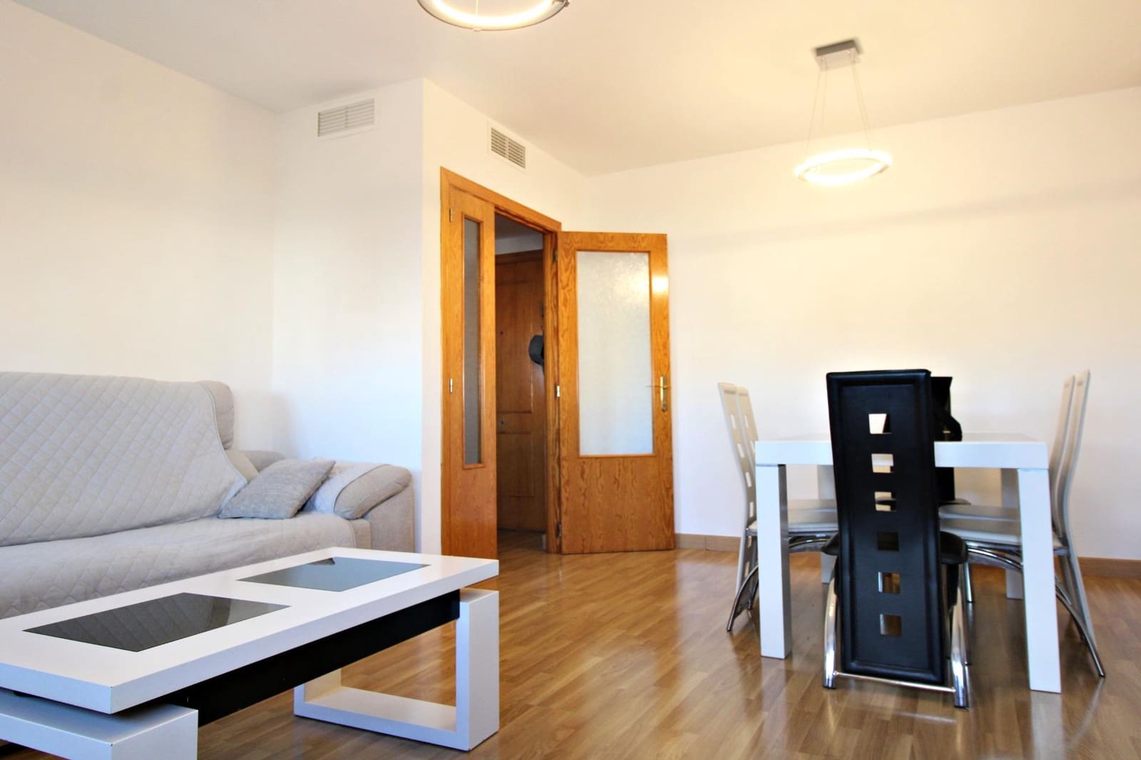 4 soveværelse Lejlighed til salg i Alicante by med swimmingpool garage - € 305.000 (Ref: 8913185)