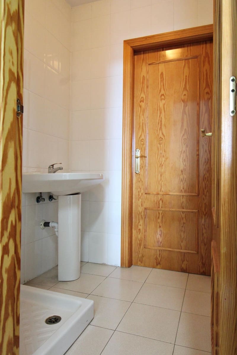 4 soveværelse Lejlighed til salg i Alicante by med swimmingpool garage - € 305.000 (Ref: 8913185)