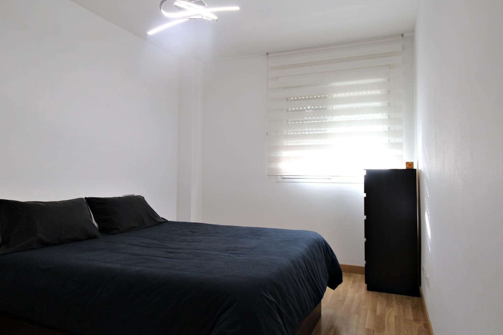 4 soveværelse Lejlighed til salg i Alicante by med swimmingpool garage - € 305.000 (Ref: 8913185)