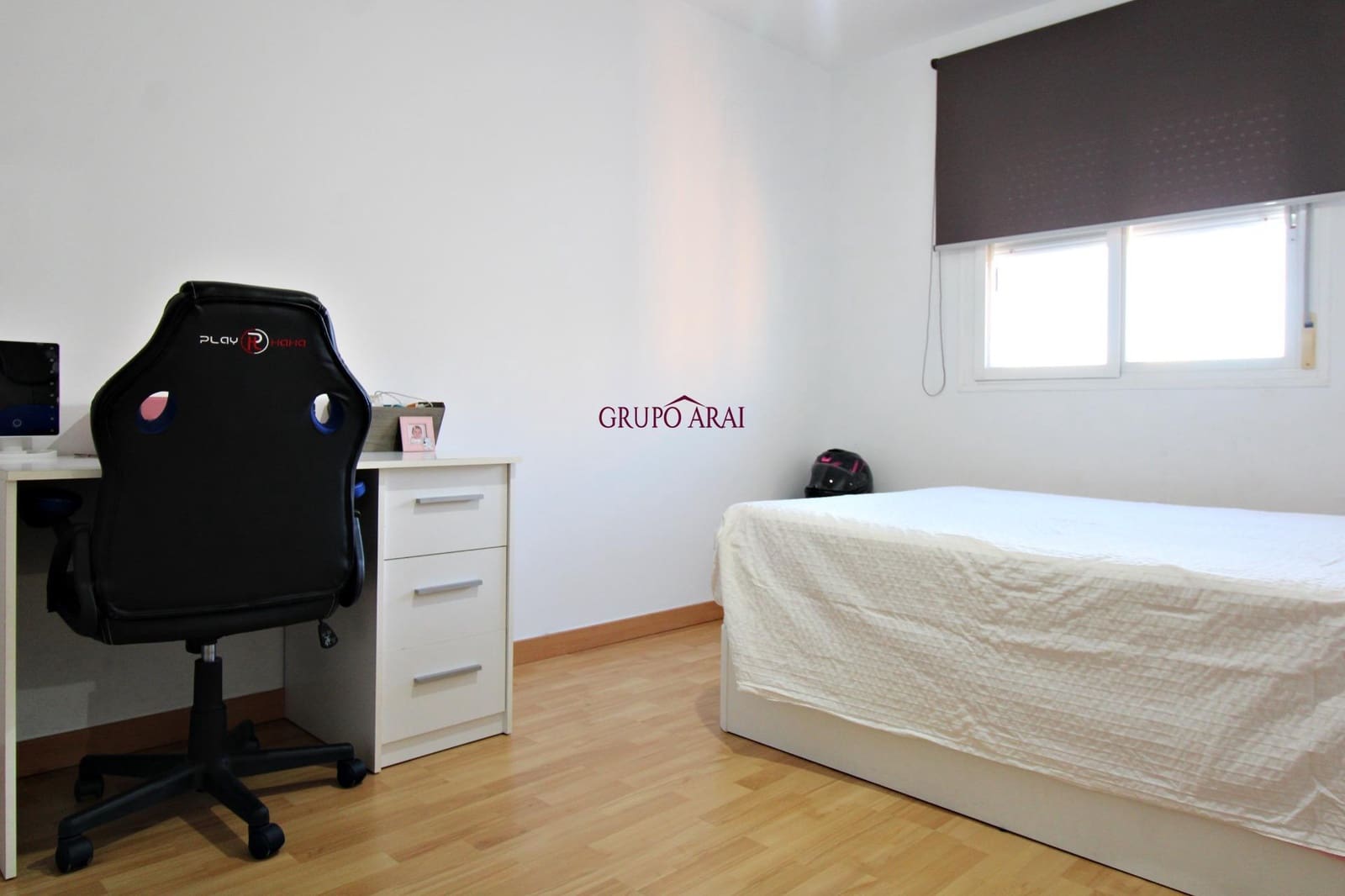 4 bedroom Flat for sale in Alicante / Alacant city with pool garage - € 280,000 (Ref: 8913185)