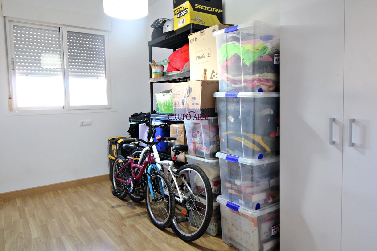 4 bedroom Flat for sale in Alicante / Alacant city with pool garage - € 280,000 (Ref: 8913185)