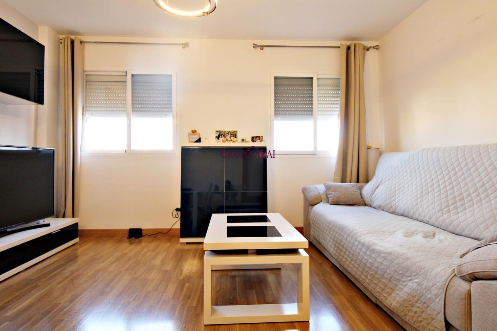 4 bedroom Flat for sale in Alicante / Alacant city with pool garage - € 280,000 (Ref: 8913185)