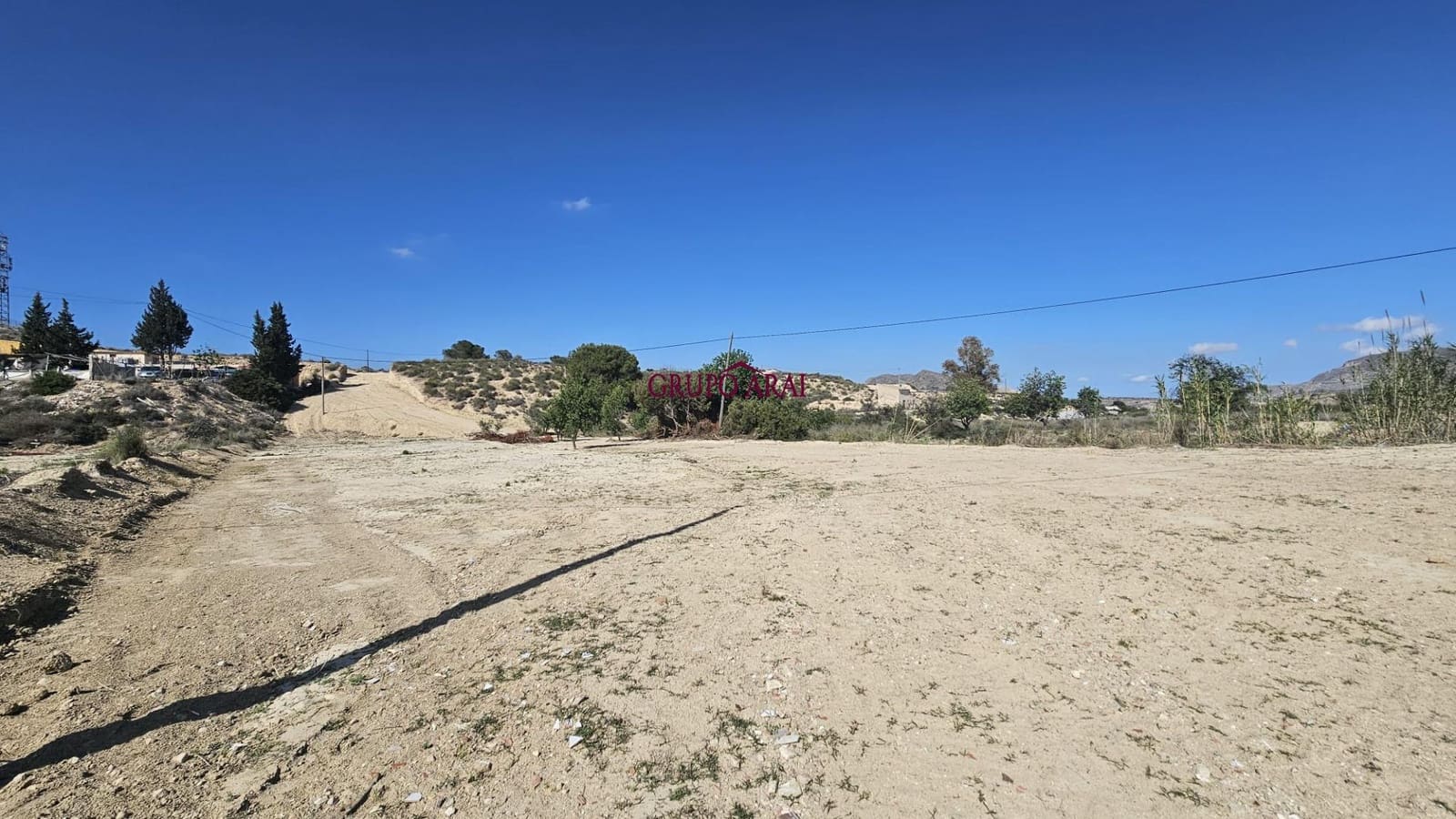 Grunde uden byggetilladelser til salg i La Alcoraya - € 27.500 (Ref: 8986184)