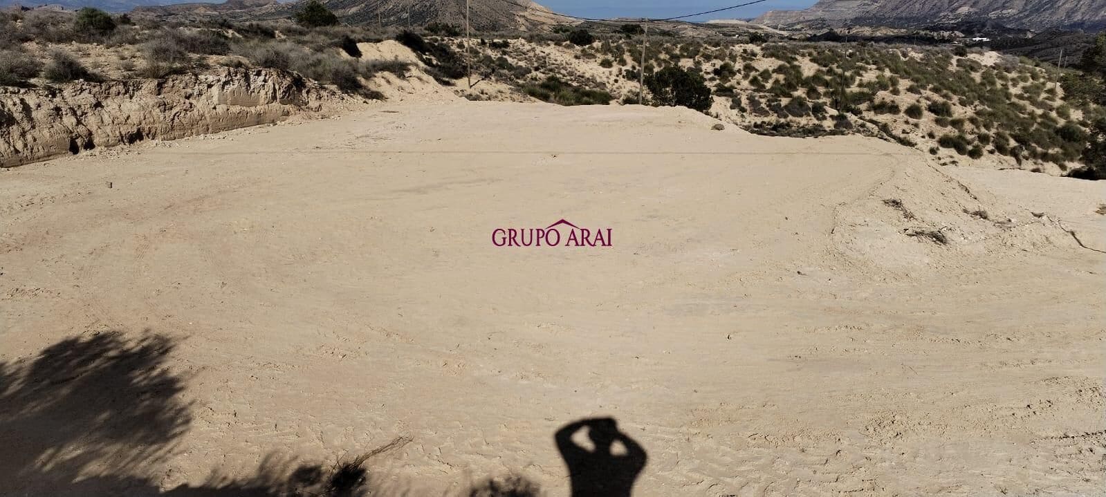 Grunde uden byggetilladelser til salg i La Alcoraya - € 27.500 (Ref: 8986184)