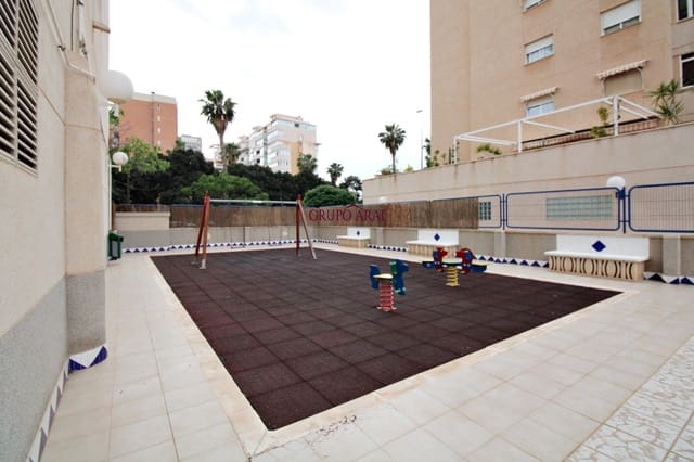 2 quarto Apartamento para venda em Albufereta, Alicante cidade com piscina - 315 000 € (Ref: 9001229)