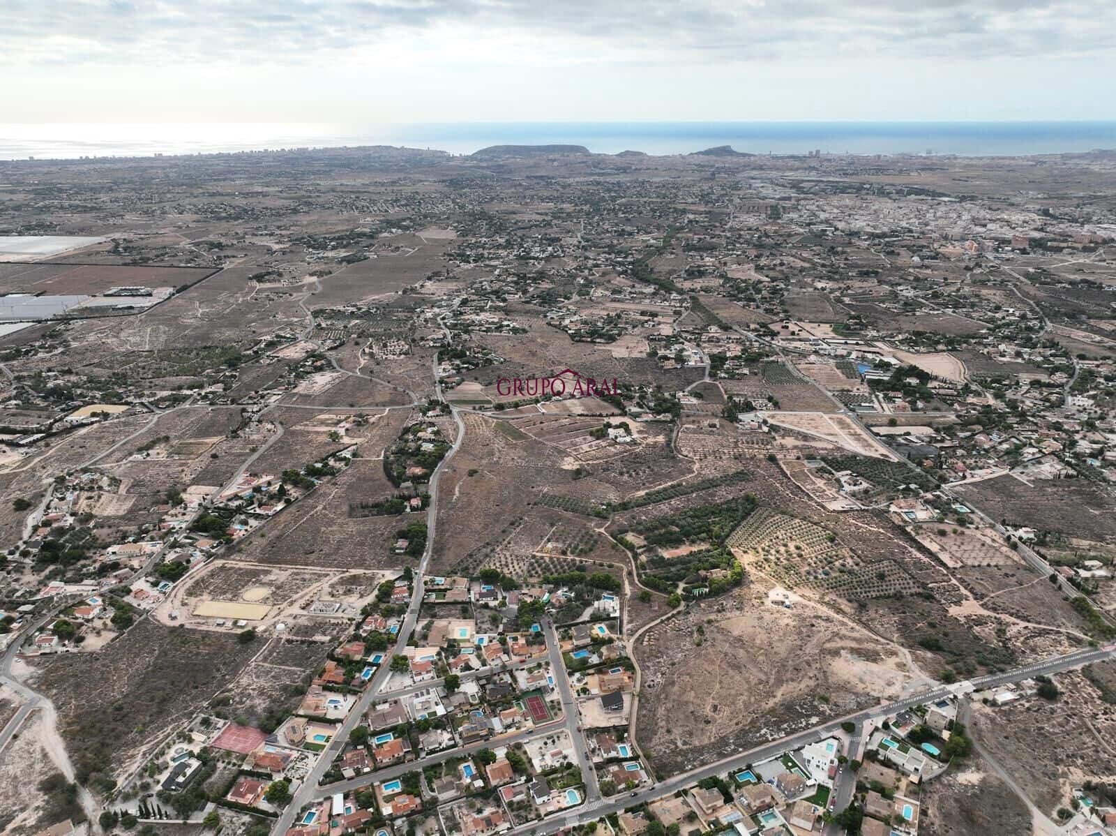 Building Plot for sale in San Vicente / Sant Vicent del Raspeig - € 145,000 (Ref: 9099255)
