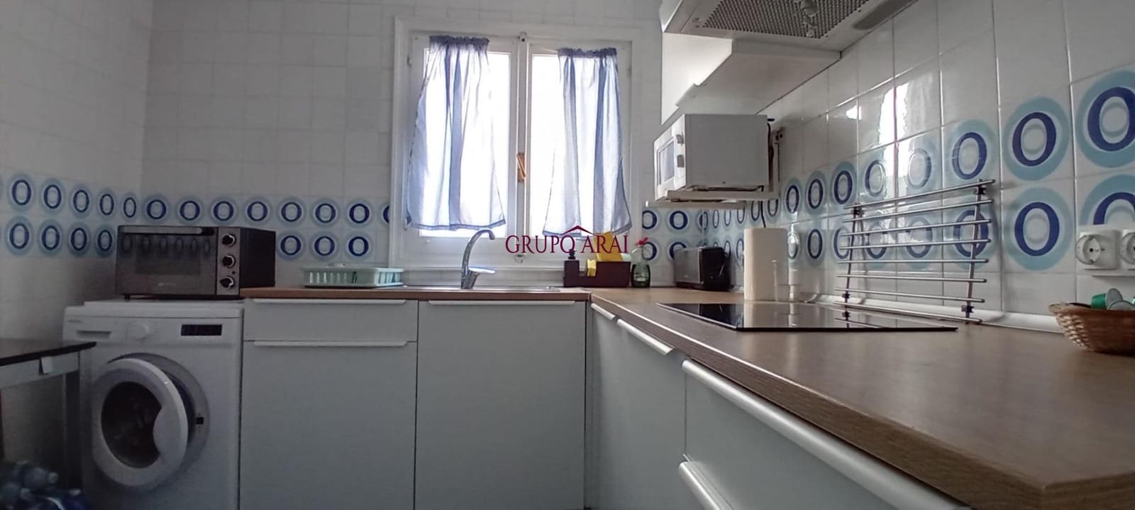 2 makuuhuone Kattohuoneisto myytävänä paikassa Alicante kaupunki - 680 000 € (Ref: 9171597)